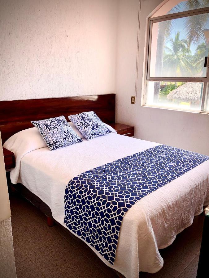Casa Romantica De Playa Ixtapa  Eksteriør bilde