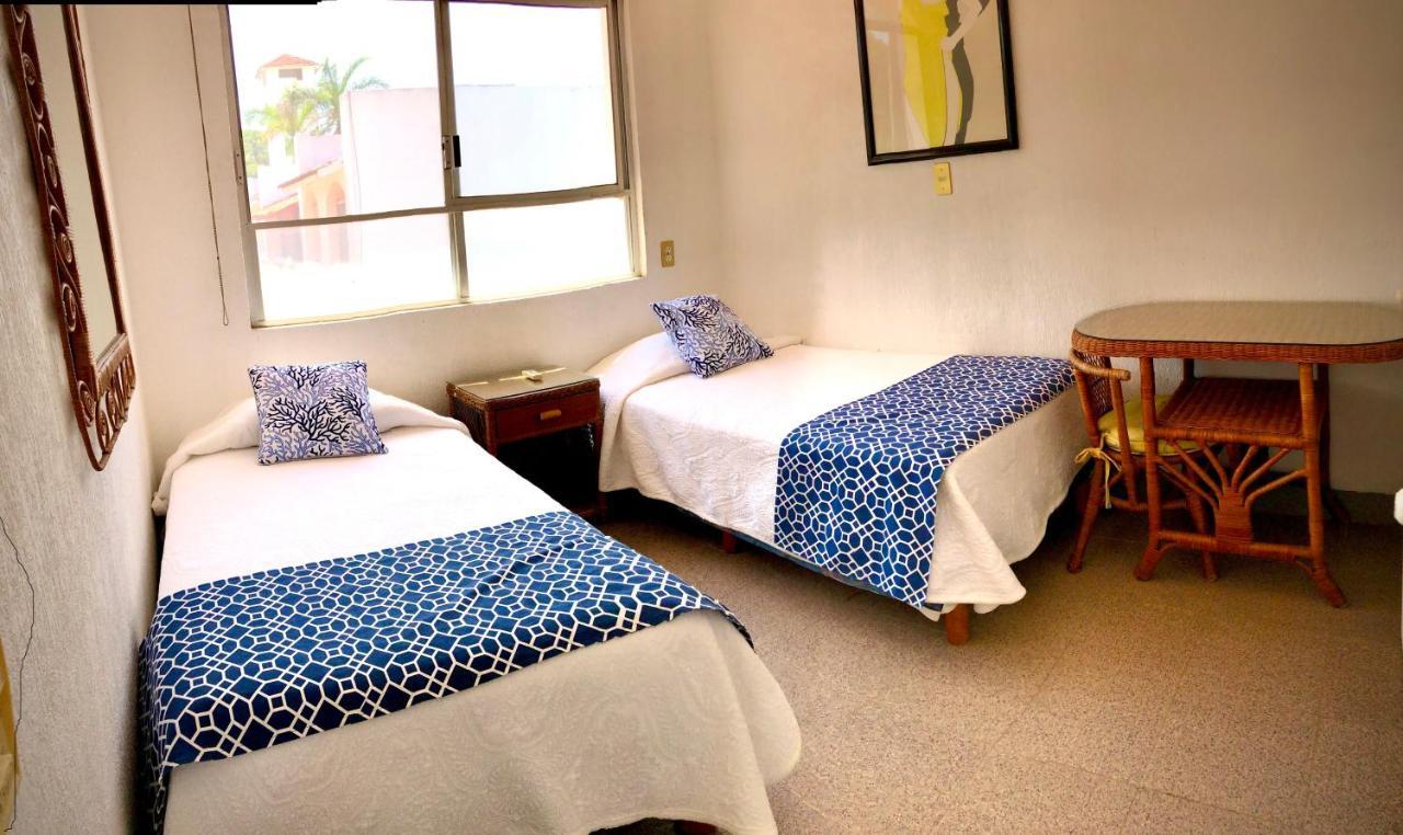 Casa Romantica De Playa Ixtapa  Eksteriør bilde