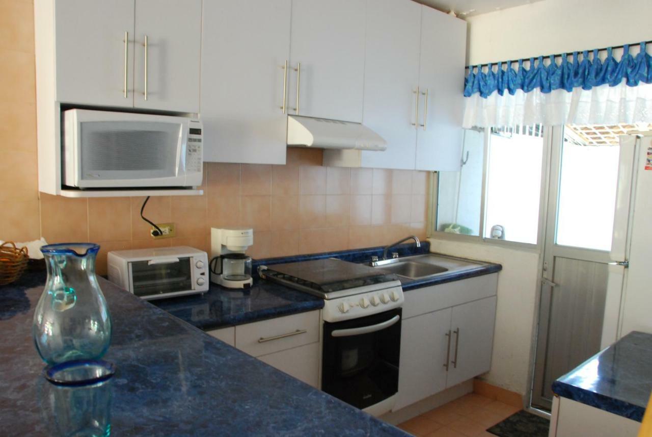 Casa Romantica De Playa Ixtapa  Eksteriør bilde